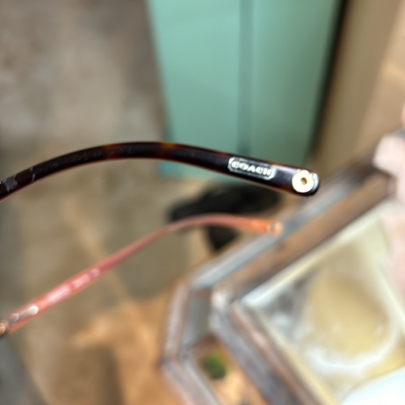 Coach Script glasses and Case - Picture 5 of 12